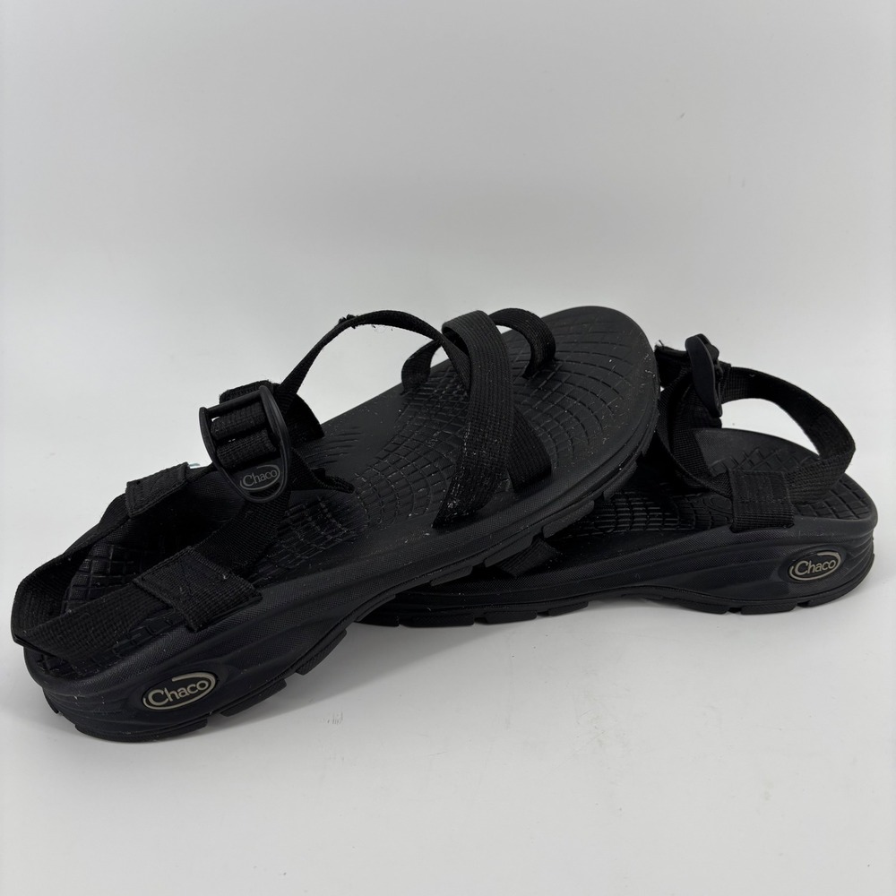 Chaco Z/Cloud 2 Sandals Men 11 Black Toe Loop Strappy Hiking J105083